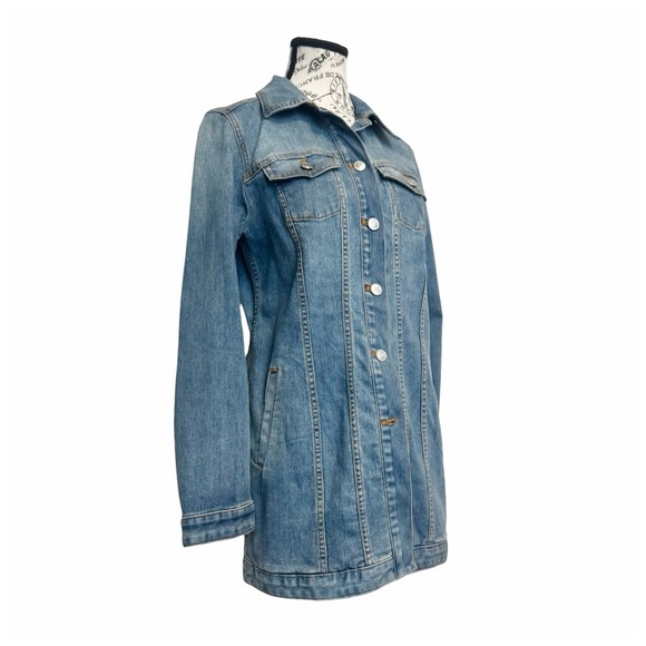Chico's Women’s Classic Jean Jacket. Blue. Size 4-6 - Picture 10 of 13
